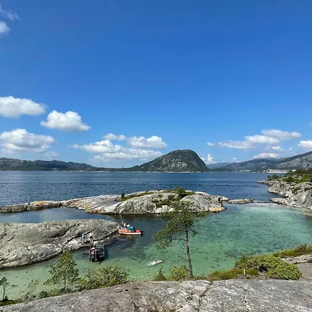 Semesterbostad 5 Bedroom Amazing In